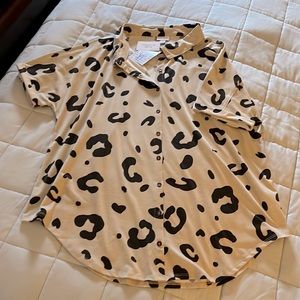 Lularoe Charlie top